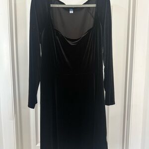 Elegant Black Velvet Dress